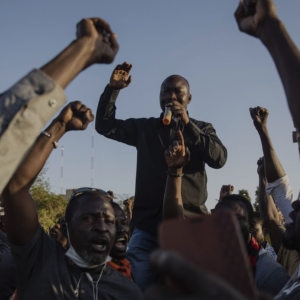 PODER Y RESISTENCIA EN ÁFRICA: Gobernanza, Clima y Nuevas Alianzas Globales